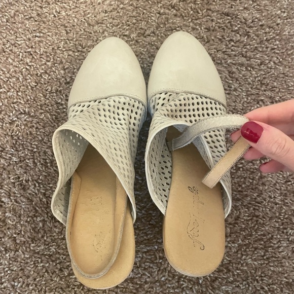 Free People Logan Clogs - Picture 4 of 5